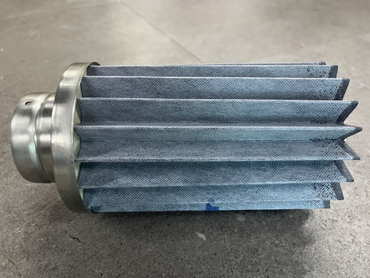 Elemento di filtro per nebbia di olio a supporto plissato con maglia di diamanti galvanizzata maglia esterna lavabile e riutilizzabile per la manutenzione fornendo filtrazione